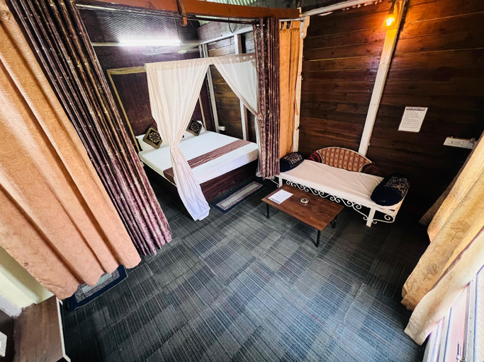 Bedroom 2, Green Hill Resort, Raigarh
