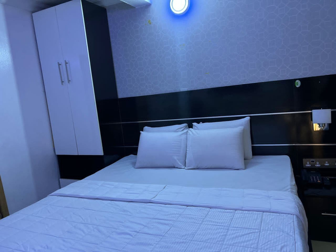Bedroom 2, Plot1 Suits, Lagelu