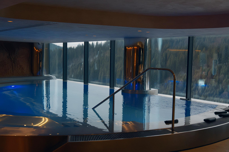 Sport & Beauty 2, Glacier Premium Apartments, Nadvirnians'kyi