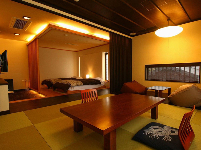 Others 2, Onsen Shirakabaso, Shōwa