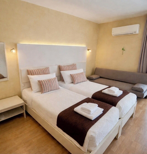 Bedroom 5, Nidimos Hotel, Central Greece