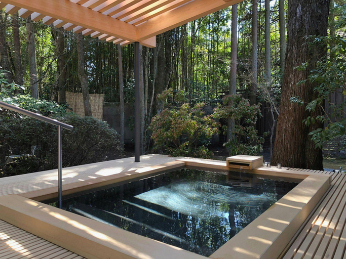 Sport & Beauty 5, Hitanoyado Yoroduya, Hita