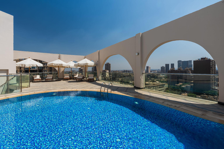 Sport & Beauty 2, Om Kolthoom Hotel, Al-'Ajuzah