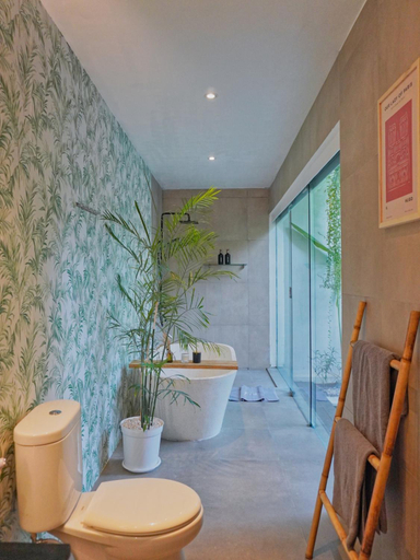 Bathroom 3, Villa Pastis Canggu #1, close to Finns & Atlas, Badung