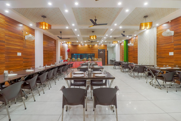 Food & Drinks 5, Hotel Siya Ram By AKC Hotels, Dehradun