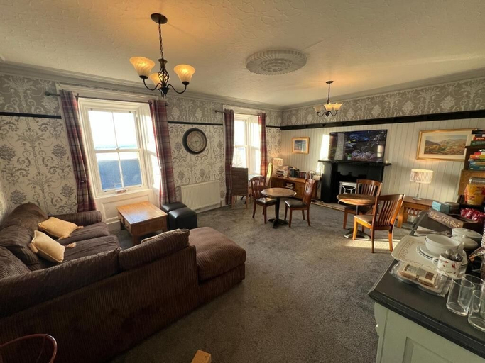 Living area, Garden Arms Hotel, Aberdeenshire