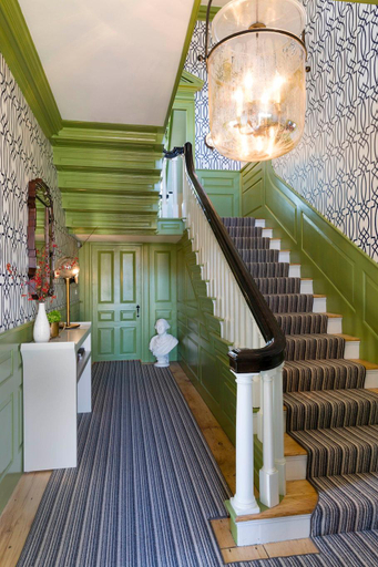 Public Area 3, The Merchant, Essex