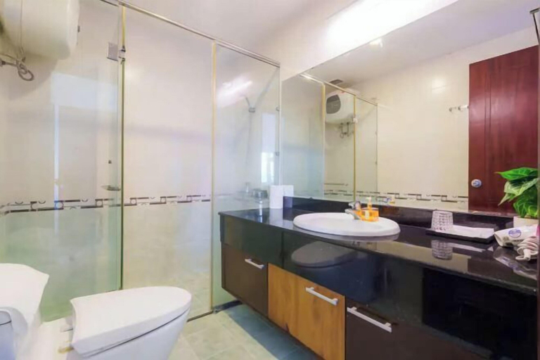 Bathroom 3, Salute de Sailing Tower - Palace Garden District 1, District 1
