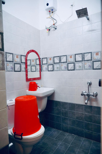 Bathroom 3, JVA HOMESTAY, Kollam