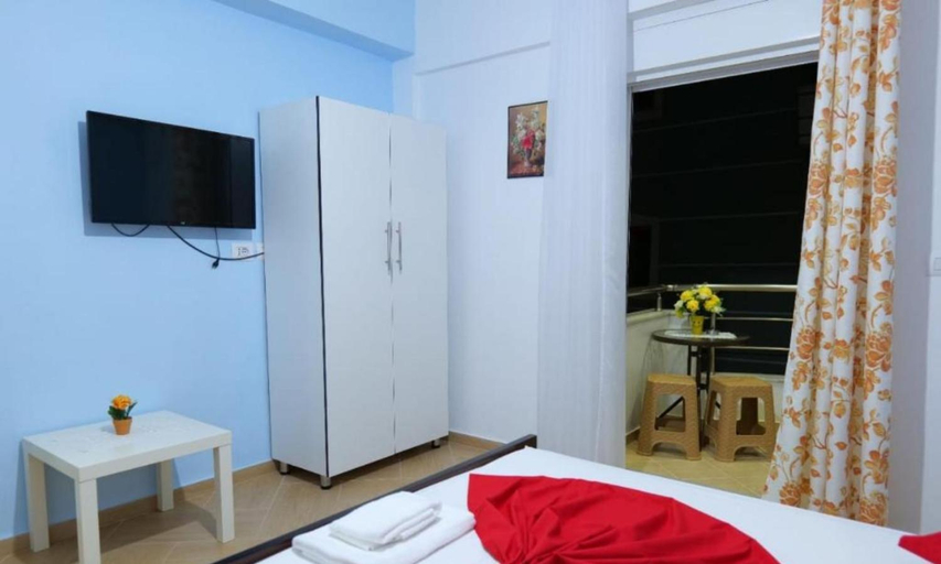 Bedroom, Sunborn Apartments, Sarandës