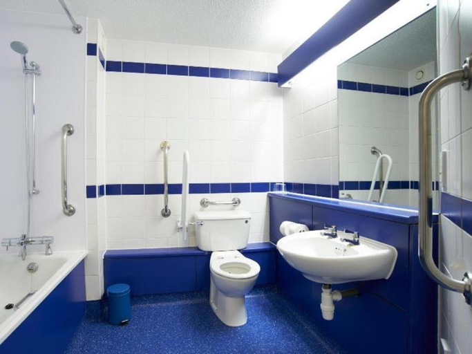 Bathroom 3, Travelodge Ludlow, Shropshire
