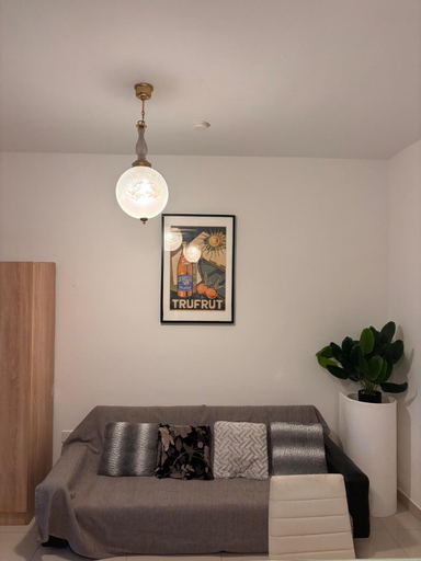 Others 4, 4 Person Sliema Spacious Room Airconditioned and Self Check