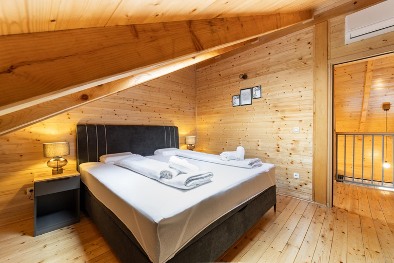 Bedroom, Drvena bajka Ville za odmor Magnolia i Kamelia, Bilje