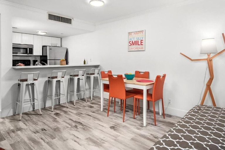 Others 3, Sobe Lux Suites on Ocean, Miami-Dade