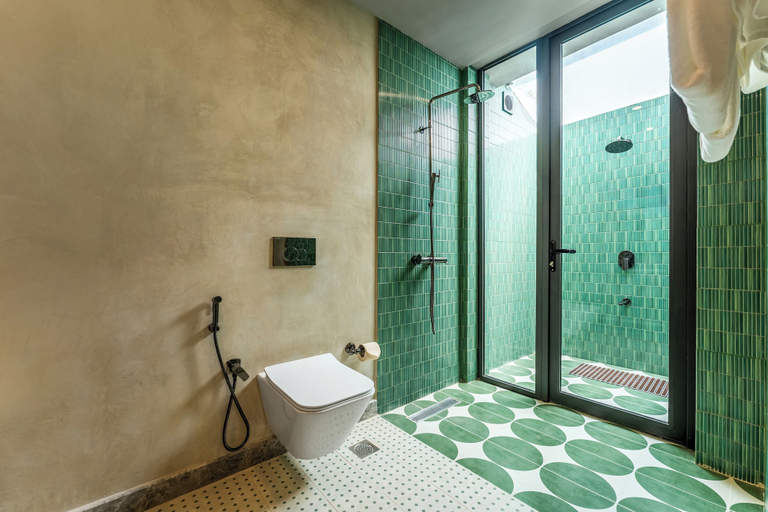 Bathroom 5, ELIVAAS Casa Bonita 4BHK Villa With Pool, North Goa