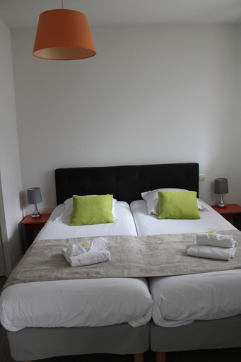 Bedroom 4, Résidence Citylodge du Campus, Deux-Sèvres