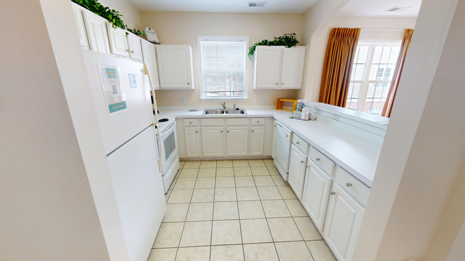 Interior 2, Ironwood 1021, Horry