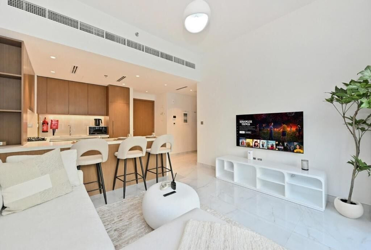 Living area 4, Bloomfields Sleek 1BR in Azizi Mirage 1, Dubai