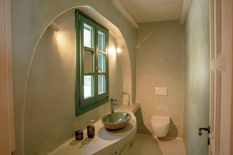 Bathroom 2, Cypresses Villas, Thessaly