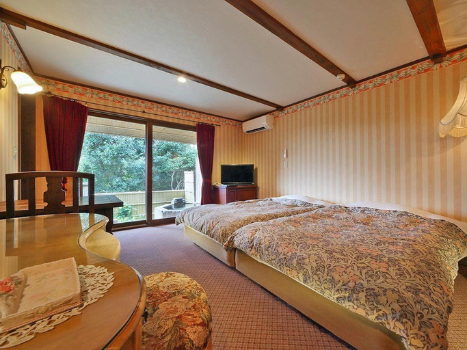 Bedroom 3, Izukogen Onsen English Style Hotel Kaedean, Itō