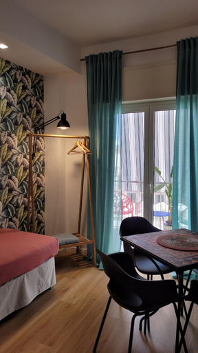 Bedroom 2, Tufo Giallo Rooms, Napoli
