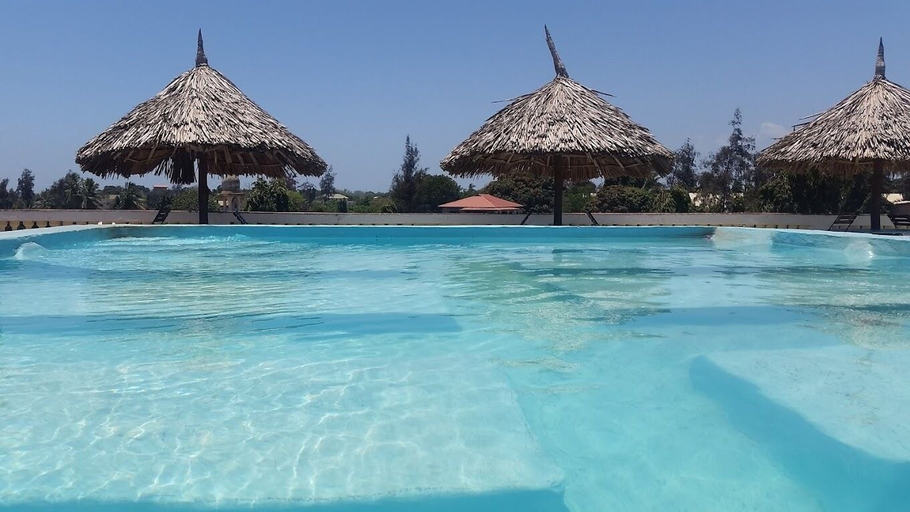 Pool 3, Malindi Breeze Point Hotel, Malindi