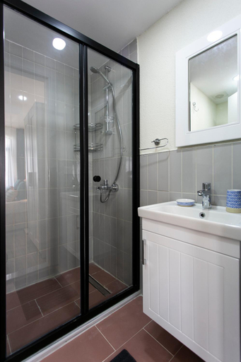 Bathroom 5, Happy Homes & Apartments Taksim, Beyoğlu