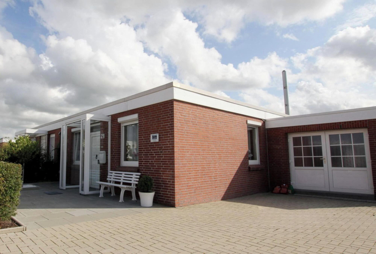 Exterior, Strandnaher Bungalow Renoviert, Dornumersiel, Aurich