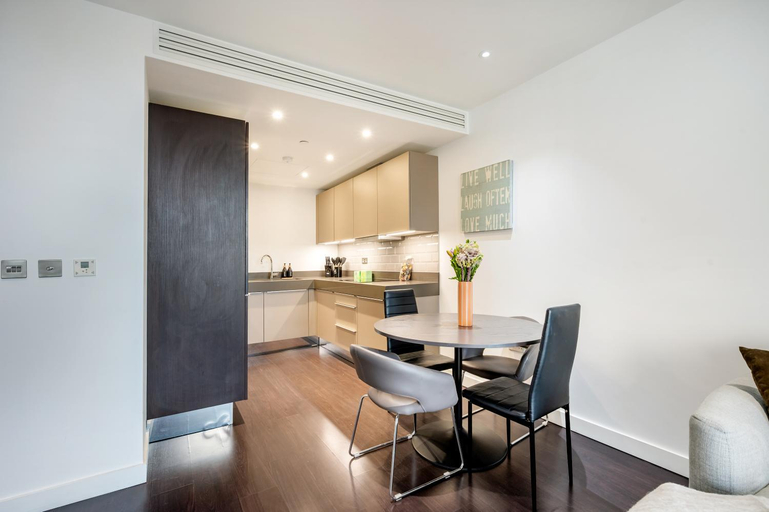 Others 5, Arcore London Premium Apartments Aldgate, London