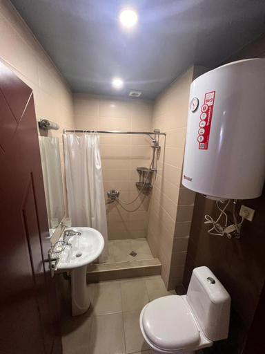 Bathroom 2, Comfortable Apartments Batumi, Batumi
