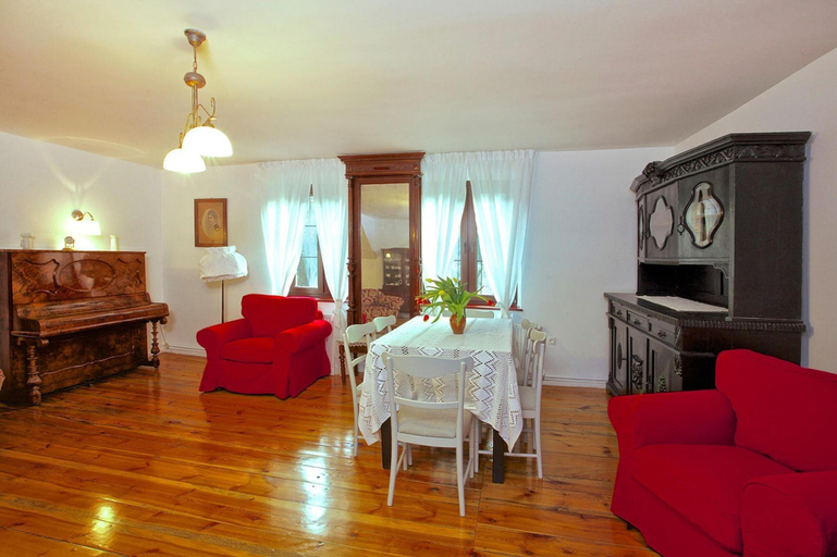 Living room 2, Spacious Holiday Home, Pool, Sauna, Whirlpool, Lębork