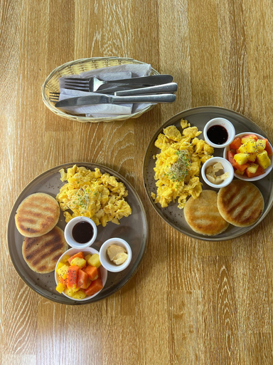 Breakfast meal, RINCON DE LA SIERRA MINCA, Santa Marta (Dist. Esp.)