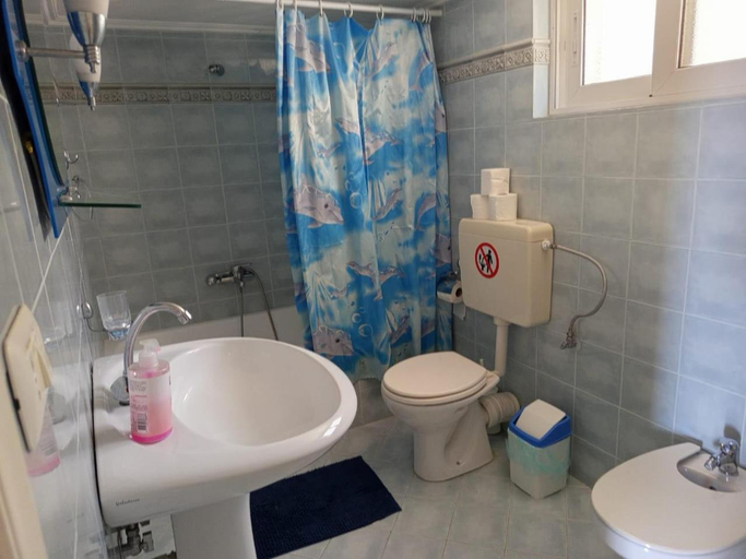 Bathroom, Saranda view E & I, Sarandës