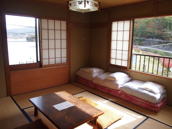 Bedroom 2, Hutte Jil Shirakabako, Nagawa