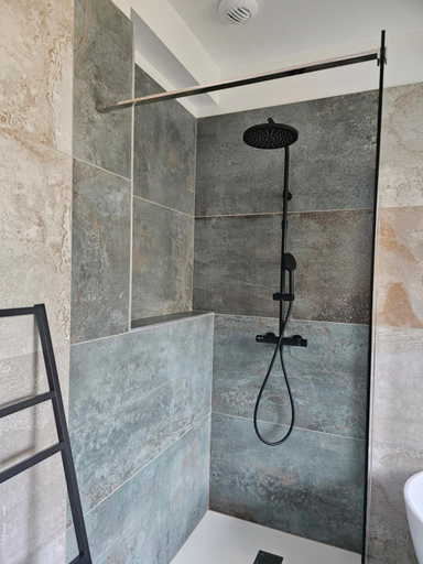 Bathroom 2, Chambre d'hotes Landes - Le Clos des Oliviers, Landes
