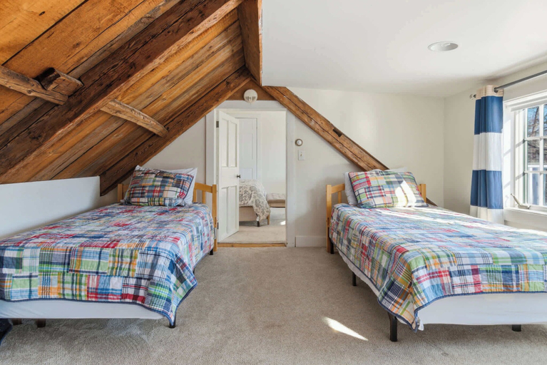 Room 3, Spacious Farmhouse Near the Beach Circa 1860, York