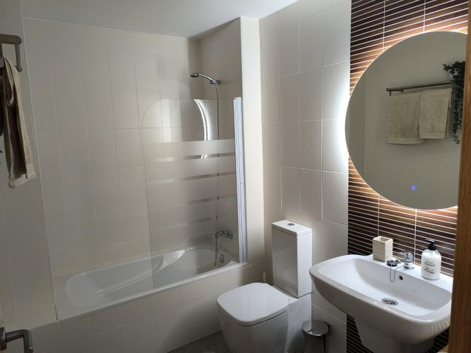 Bathroom 3, Veneziola Golf II by Alina365, Murcia
