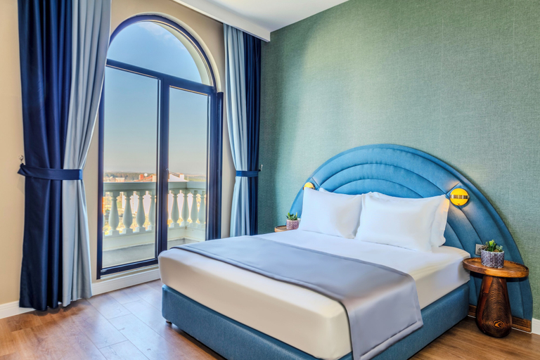 Room 4, Nenesa Hotel İstanbul Airport, Arnavutkoy