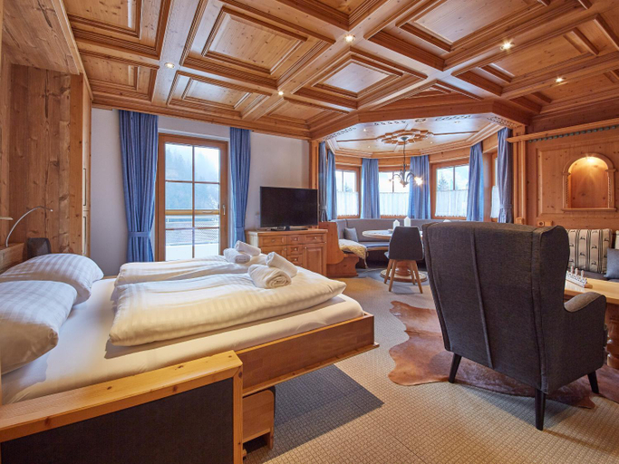Bedroom 3, Frei & Wild Chalet by we rent, Zell am See