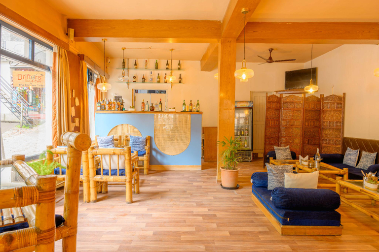 Food & Drinks 4, Drifters Cafe, Bar & Inn by The Hidden Tribe 2, Kullu