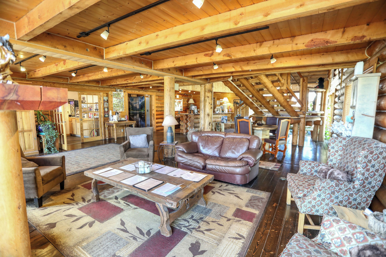 Others 5, The Boulder Creek Lodge, Boulder