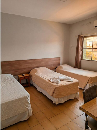 Room 4, HOTEL BRIVANNA, Campo Grande