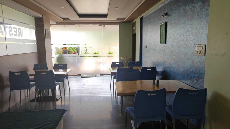 Dining, SKY LOFT HOTEL BANGALORE INTL AIRPORT, Bangalore