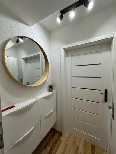 Bathroom 3, Vyskoc na hory, Poprad
