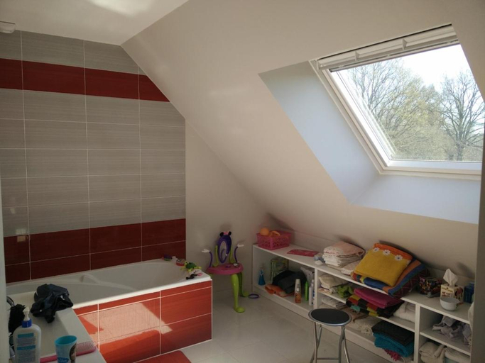 Others 4, Chambres Logement 130m2 - Circuit 24h Le Mans, Sarthe