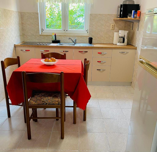 Others 5, Apartments Ana, Krk