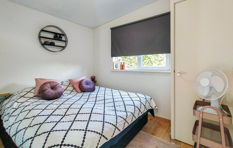 Bedroom 2, VeRWIJDERD, Borsele