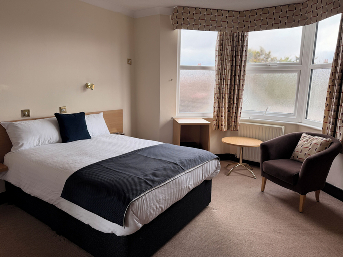 Room 2, The Windsor House Hotel, West Sussex