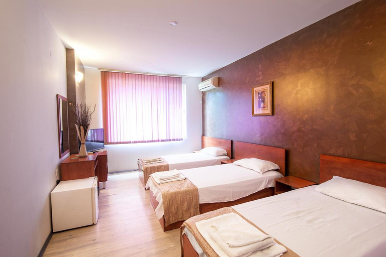 Bedroom 2, Hotel Zara Rooms, Stara Zagora