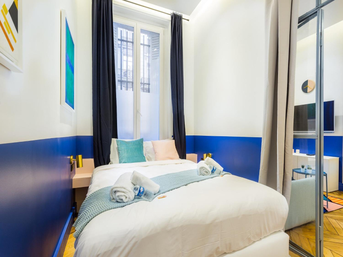 Bedroom 1, Moderne apartment - 1BR 4P - Champs-Elysees, Paris